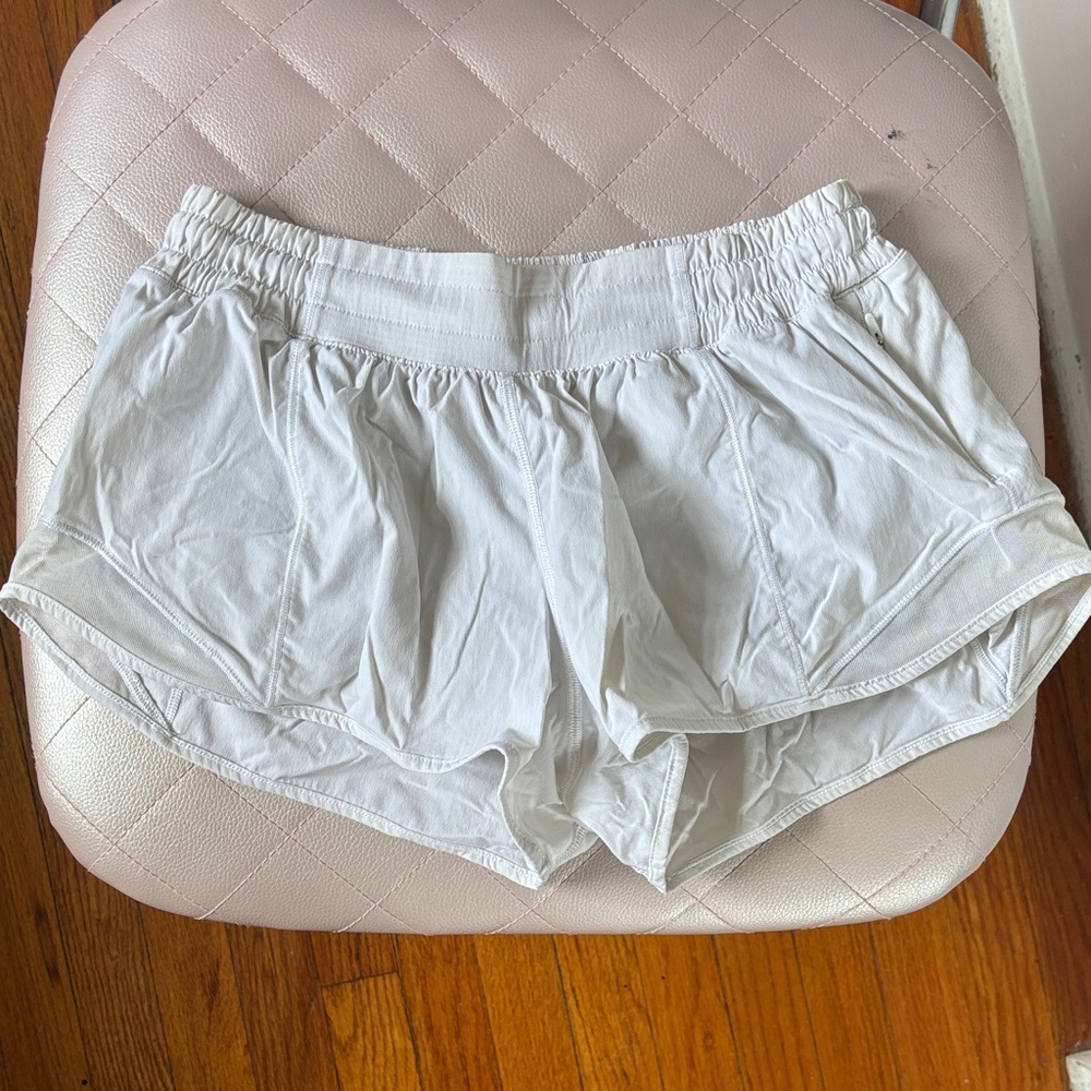 Lululemon white hotty hot shorts
